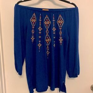 💙Vintage Ruby Red”Embroidered Boho Blouse small. Looks like beads is embroidered